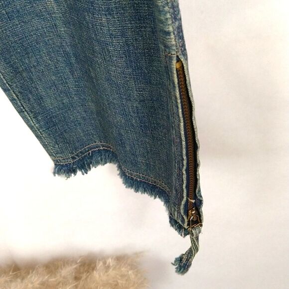 Dana Buchman cropped  ocean wash  jeans with fringe (NWT) size 10 Boho Chic - Picture 4 of 9